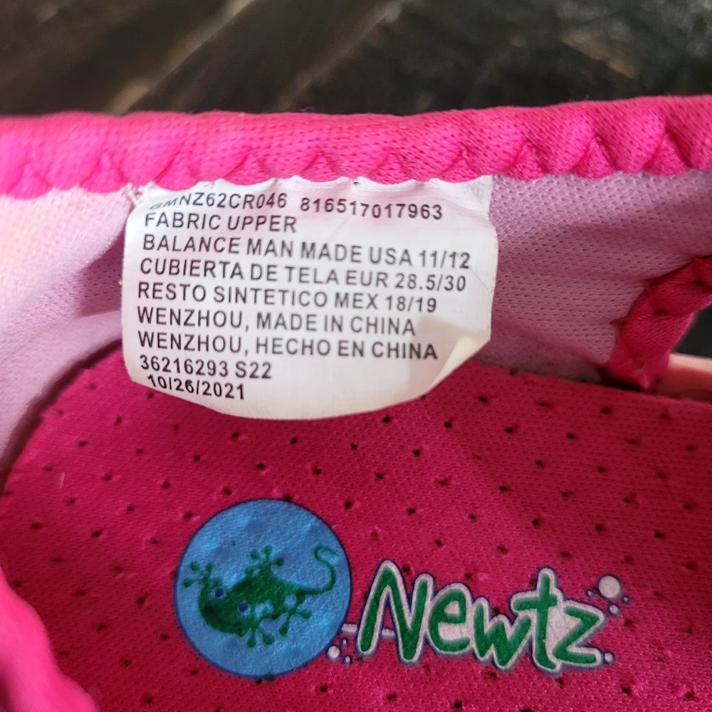 Newtz Water Shoes Hot Pink Size‎ Girls 11/12